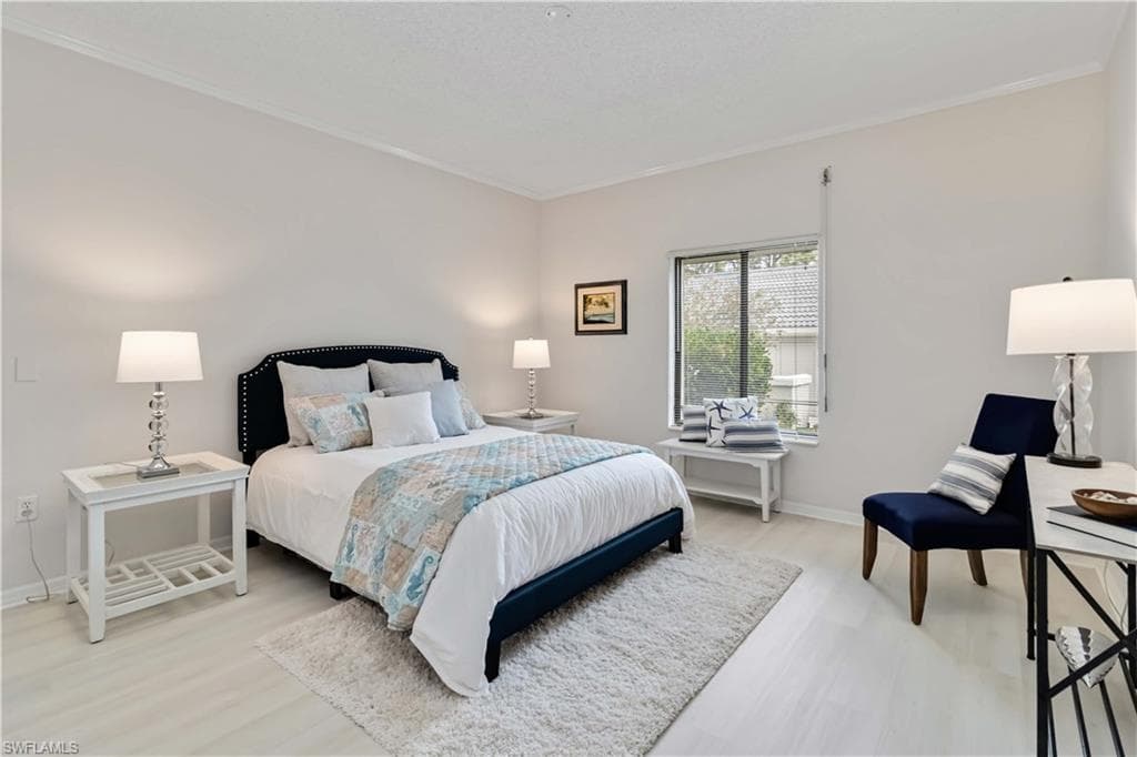 606 Arbor Lake Dr 6-104, Naples, FL 34110-19