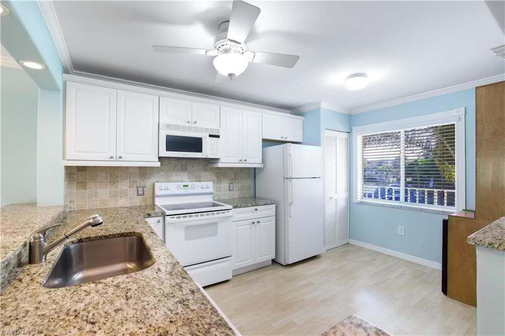3041 Sandpiper Bay Cir H201, Naples, FL 34112-9