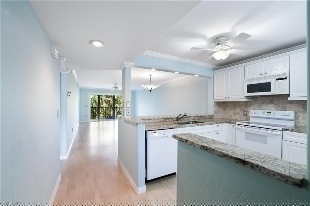 3041 Sandpiper Bay Cir H201, Naples, FL 34112-11