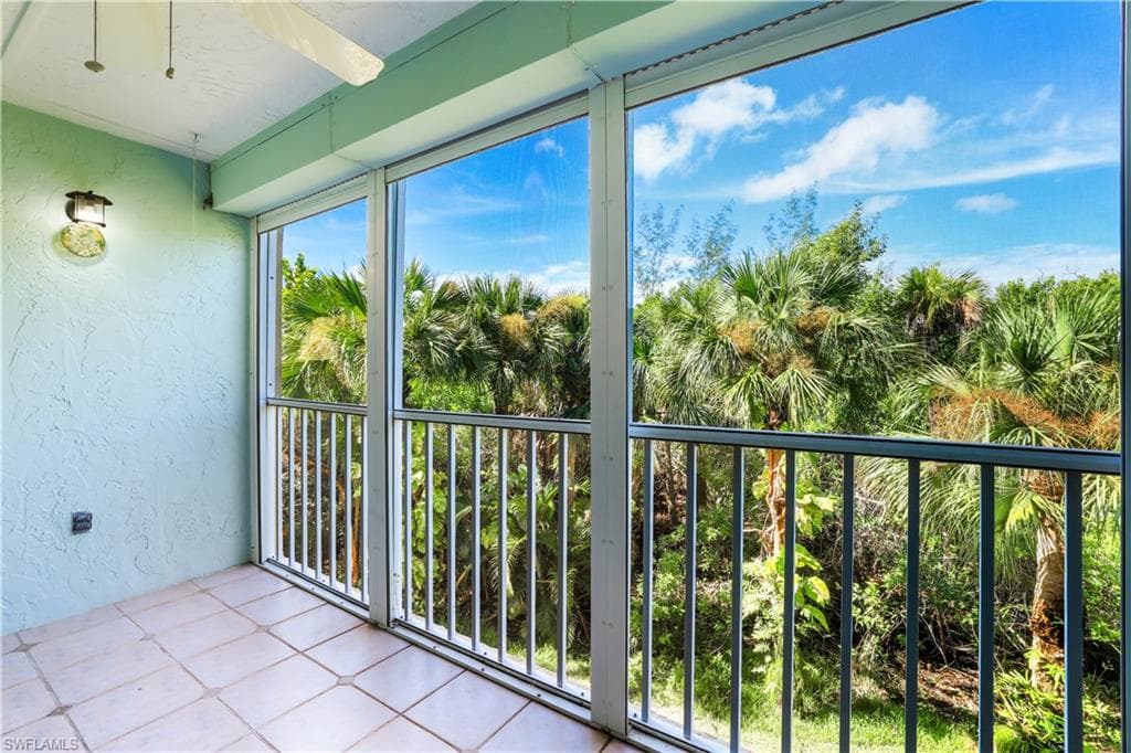3041 Sandpiper Bay Cir H201, Naples, FL 34112-20