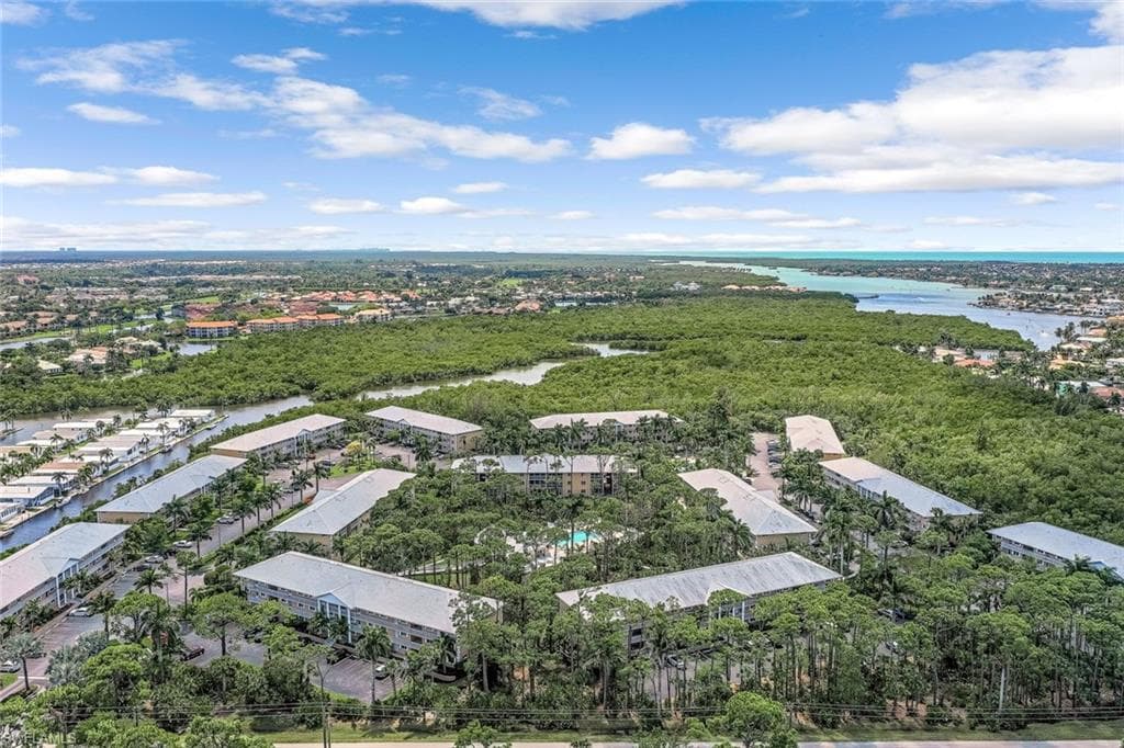 3041 Sandpiper Bay Cir H201, Naples, FL 34112-25