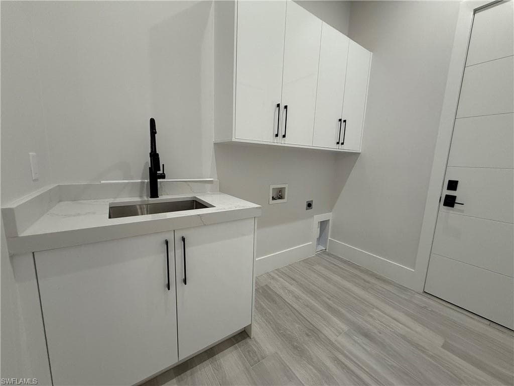 1347 23rd St SW, Naples, FL 34117-24