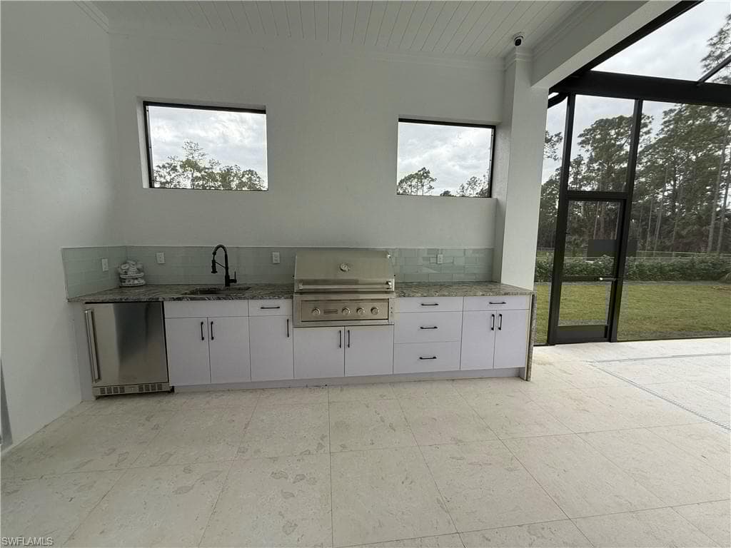 1347 23rd St SW, Naples, FL 34117-37