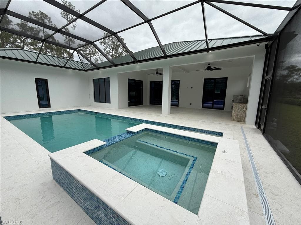 1347 23rd St SW, Naples, FL 34117-39