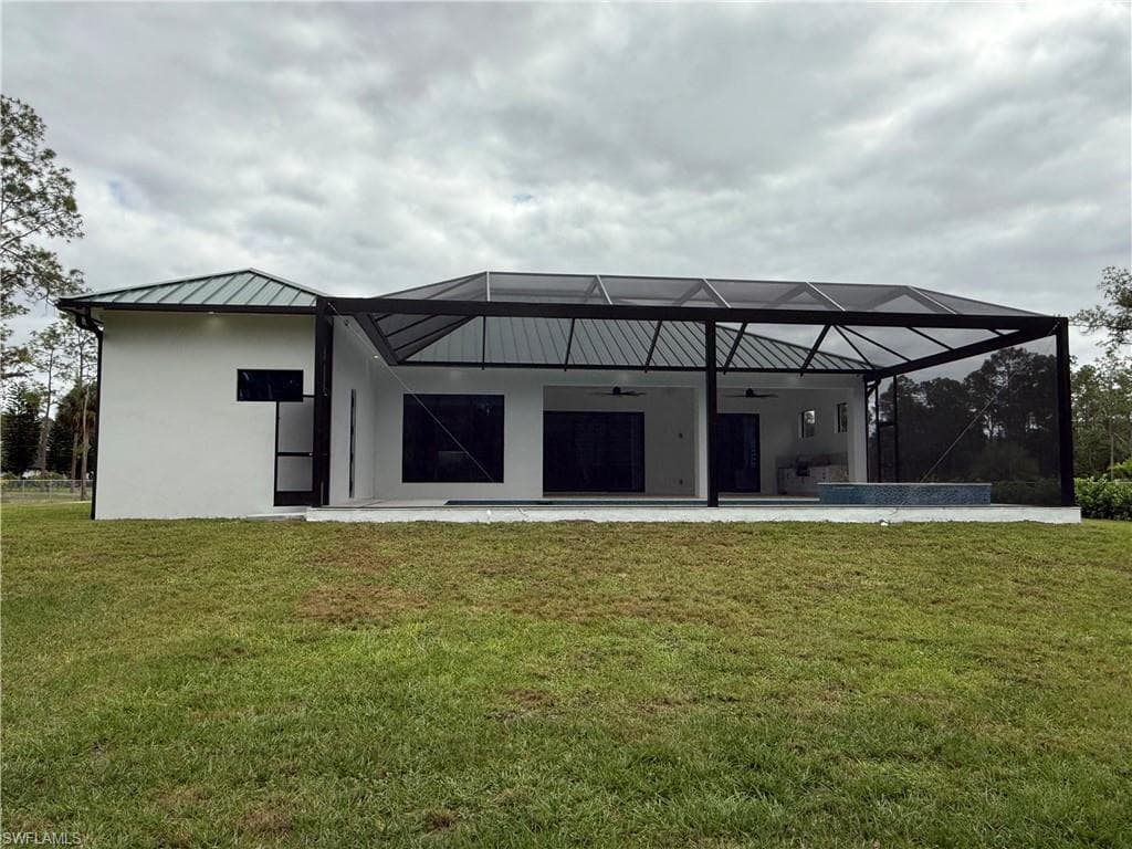 1347 23rd St SW, Naples, FL 34117-44