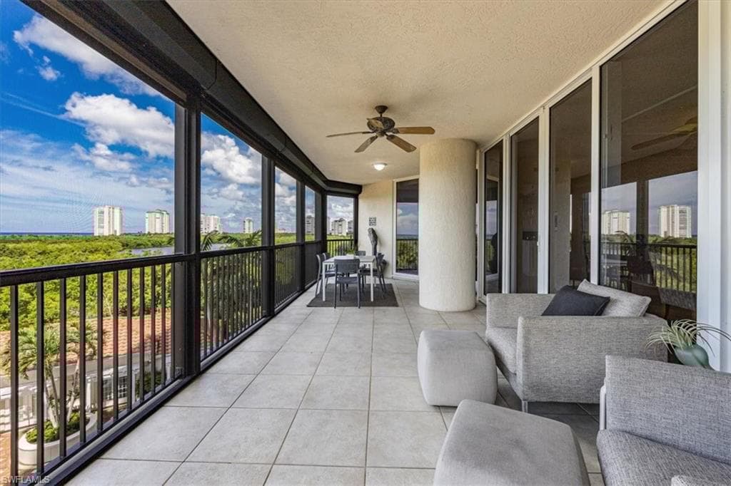 7575 Pelican Bay Blvd 403, Naples, FL 34108-9