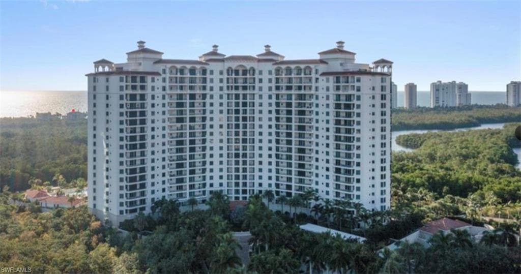 7575 Pelican Bay Blvd 403, Naples, FL 34108-16