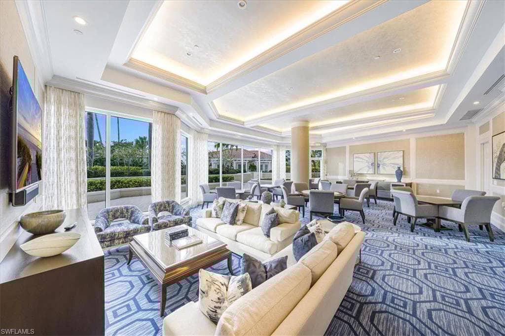 7575 Pelican Bay Blvd 403, Naples, FL 34108-21
