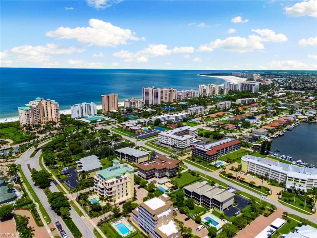 960 Swallow Ave 203, Marco Island, FL 34145-28