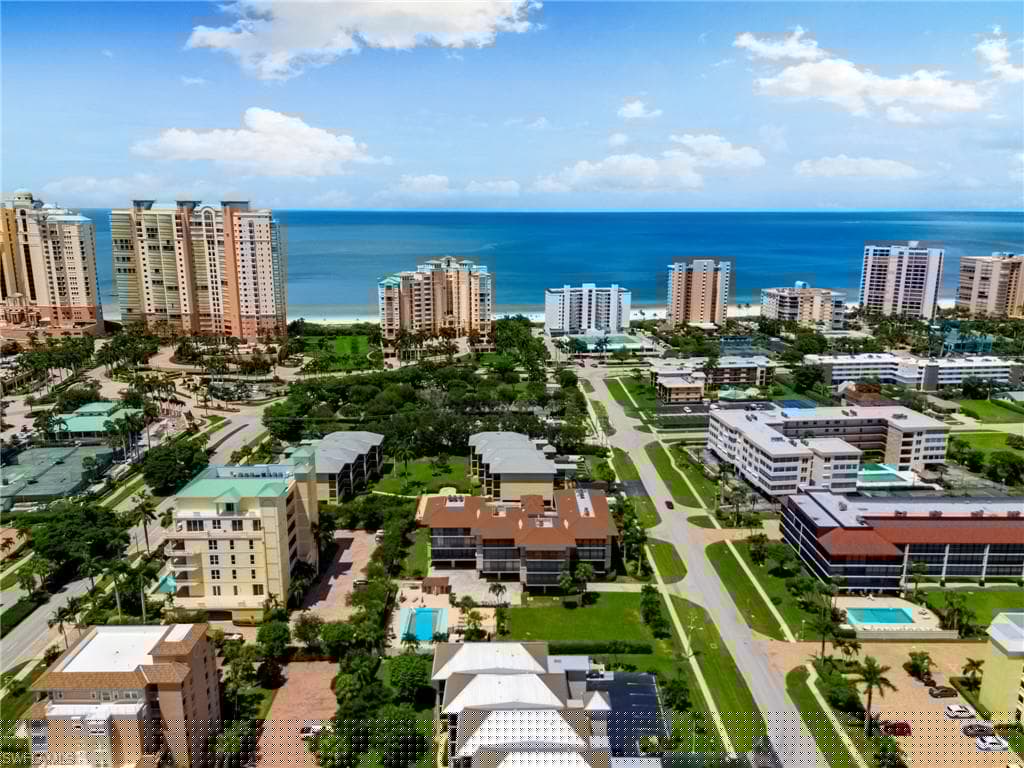 960 Swallow Ave 203, Marco Island, FL 34145-30