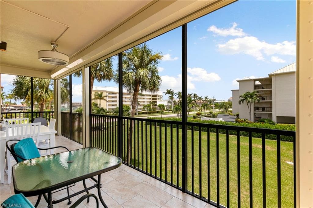 960 Swallow Ave 203, Marco Island, FL 34145-4