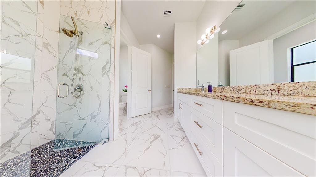 2931 52nd Ave NE, Naples, FL 34120-20