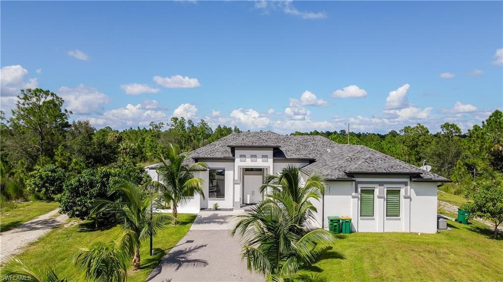 2931 52nd Ave NE, Naples, FL 34120-5