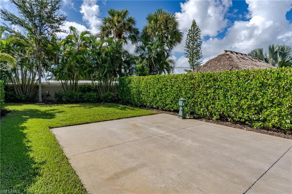 13491 Snook Cir, Naples, FL 34114-33