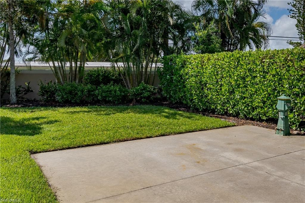 13491 Snook Cir, Naples, FL 34114-35