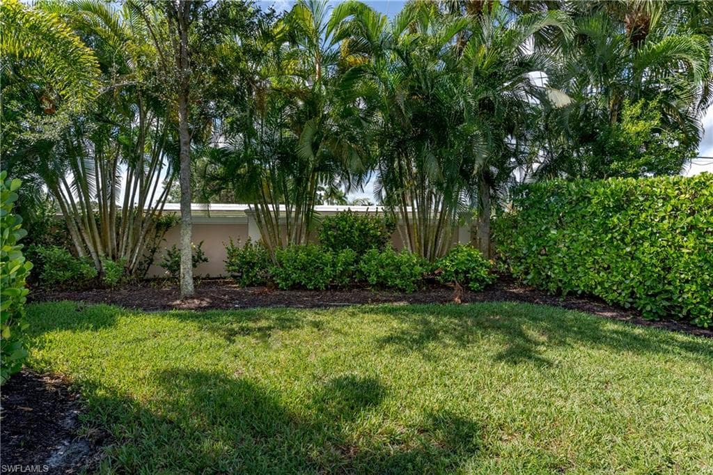 13491 Snook Cir, Naples, FL 34114-3