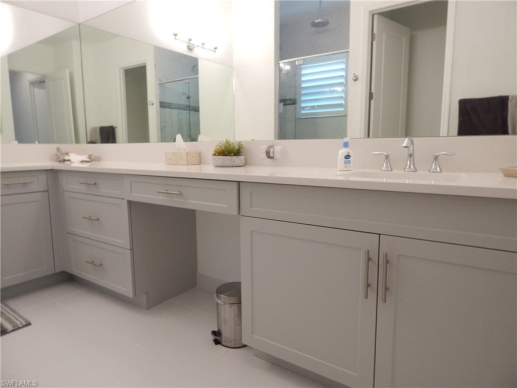 11523 Jacaranda Dr, Naples, FL 34120-18