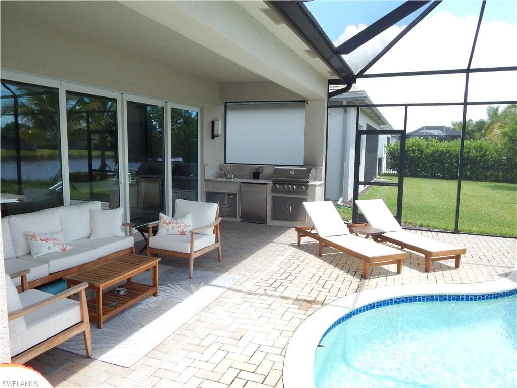 11523 Jacaranda Dr, Naples, FL 34120-31