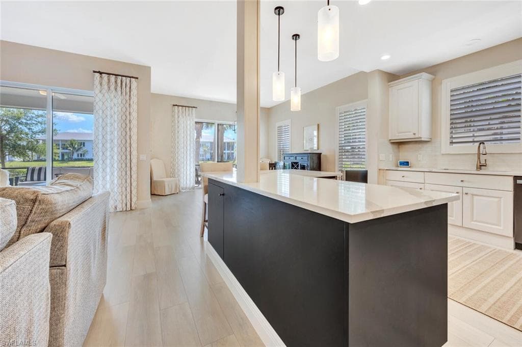 3202 Serenity Ct 102, Naples, FL 34114-13