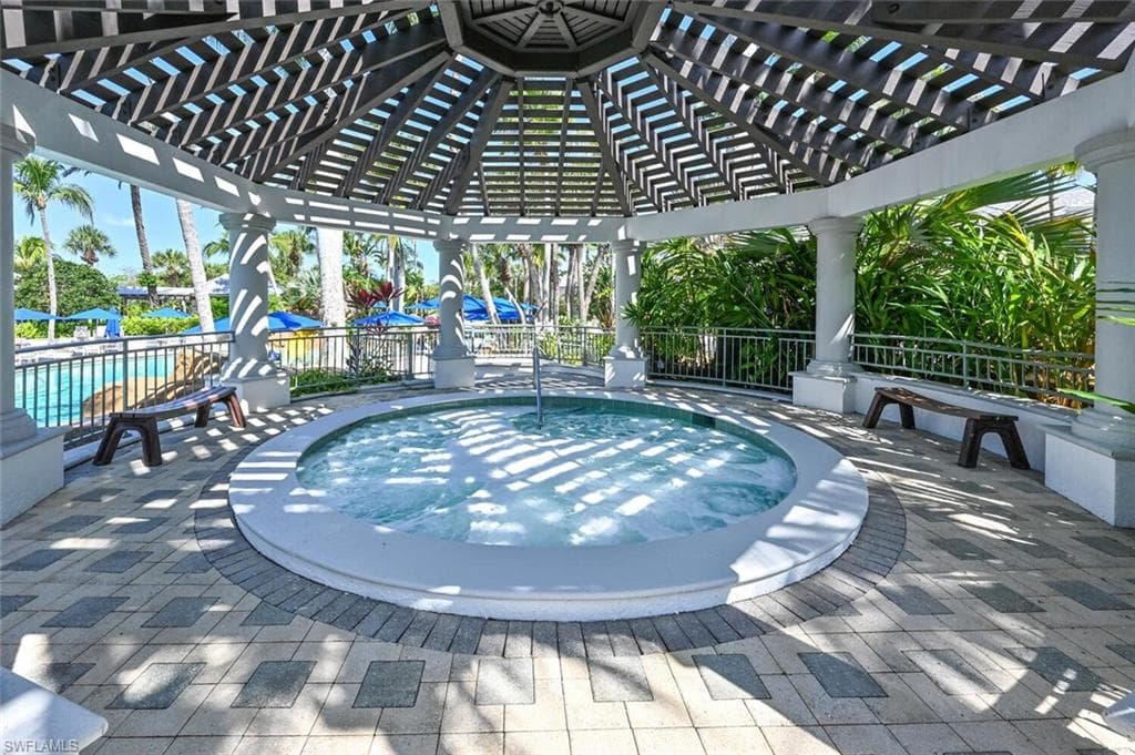 3202 Serenity Ct 102, Naples, FL 34114-45