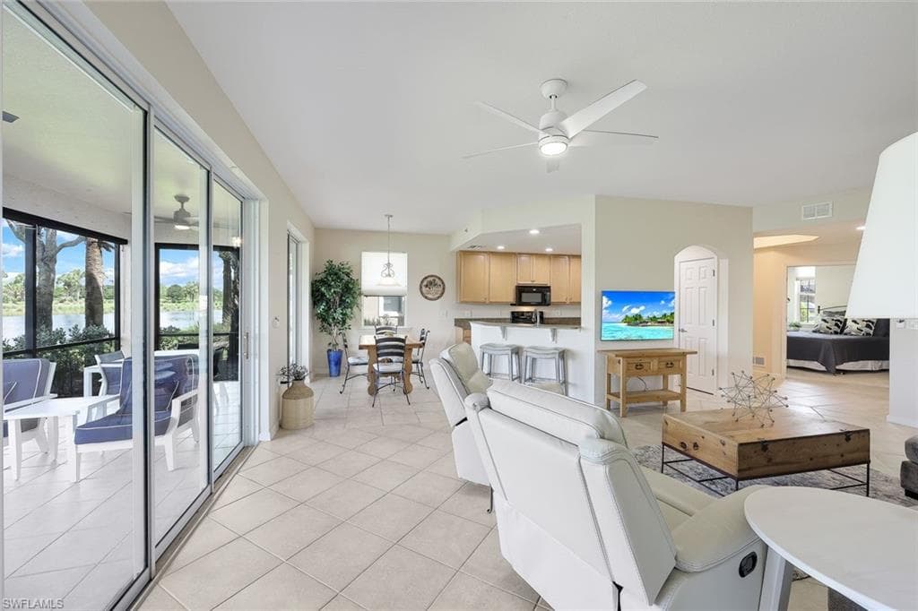9525 Ironstone Ter 102, Naples, FL 34120-9