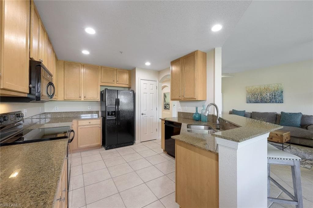 9525 Ironstone Ter 102, Naples, FL 34120-14