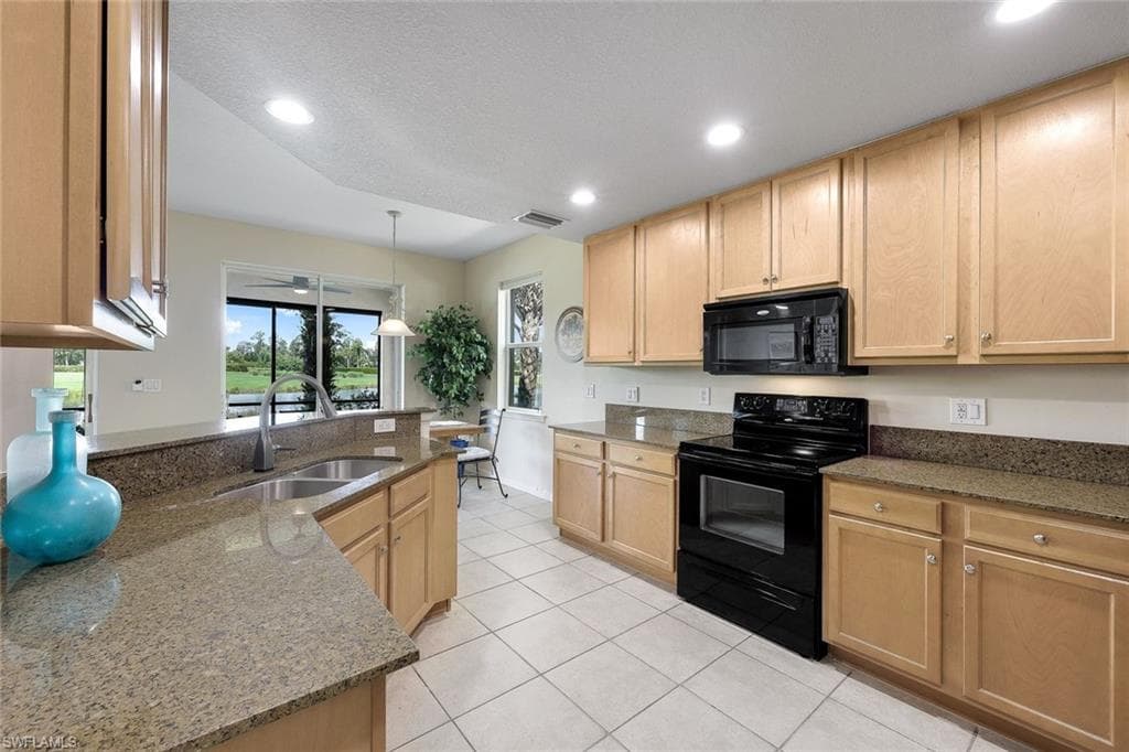 9525 Ironstone Ter 102, Naples, FL 34120-16