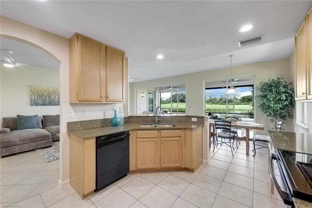 9525 Ironstone Ter 102, Naples, FL 34120-17