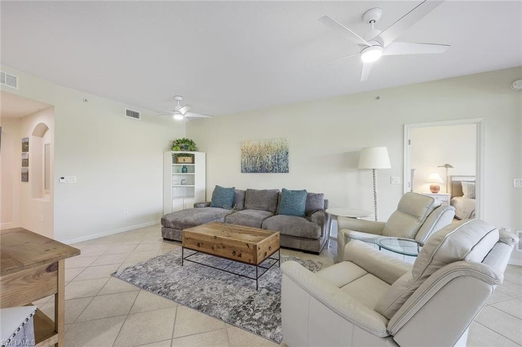9525 Ironstone Ter 102, Naples, FL 34120-8