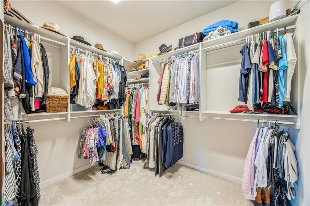 13057 Pembroke Dr, Naples, FL 34105-22