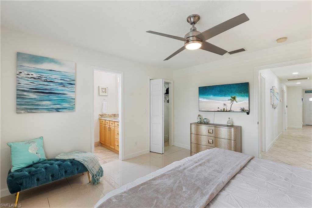 683 94th Ave N, Naples, FL 34108-23