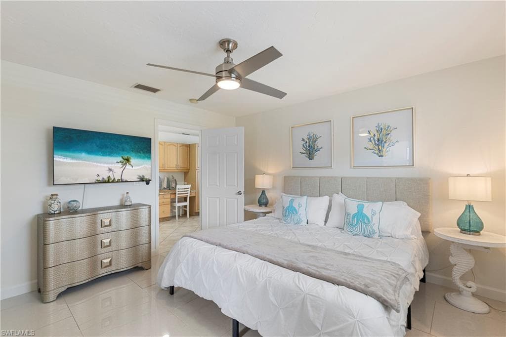 683 94th Ave N, Naples, FL 34108-24