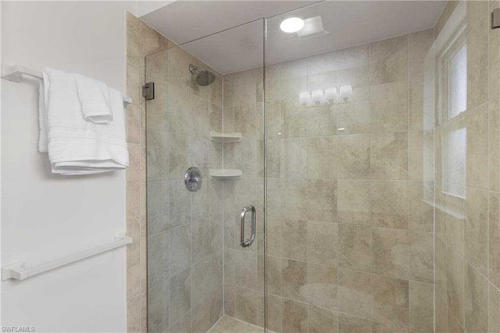 683 94th Ave N, Naples, FL 34108-26