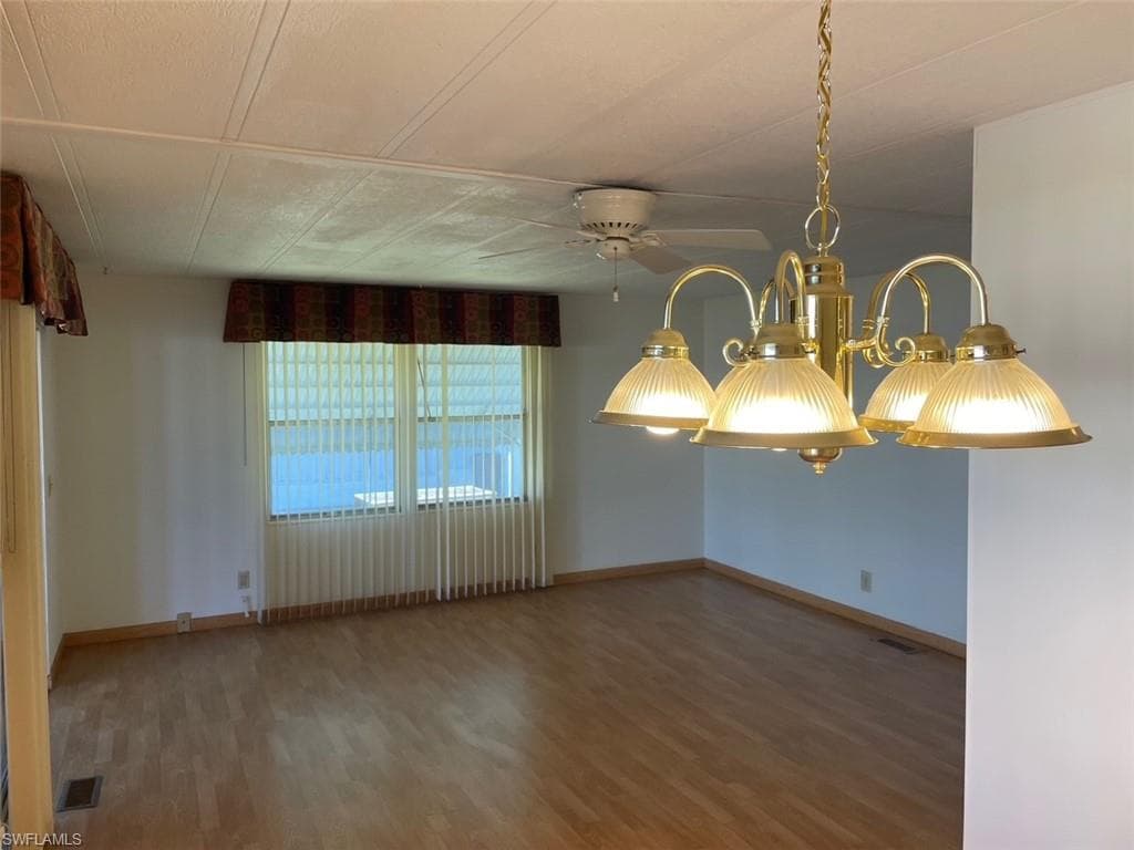 2711 Breezewood Dr, North Fort Myers, FL 33917-9