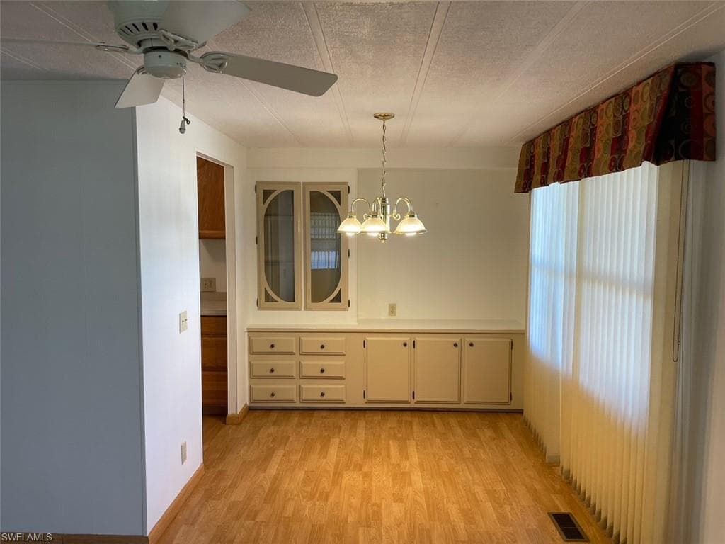 2711 Breezewood Dr, North Fort Myers, FL 33917-6