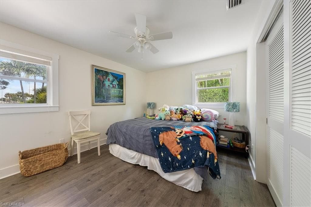 1171 14th Ave N, Naples, FL 34102-15