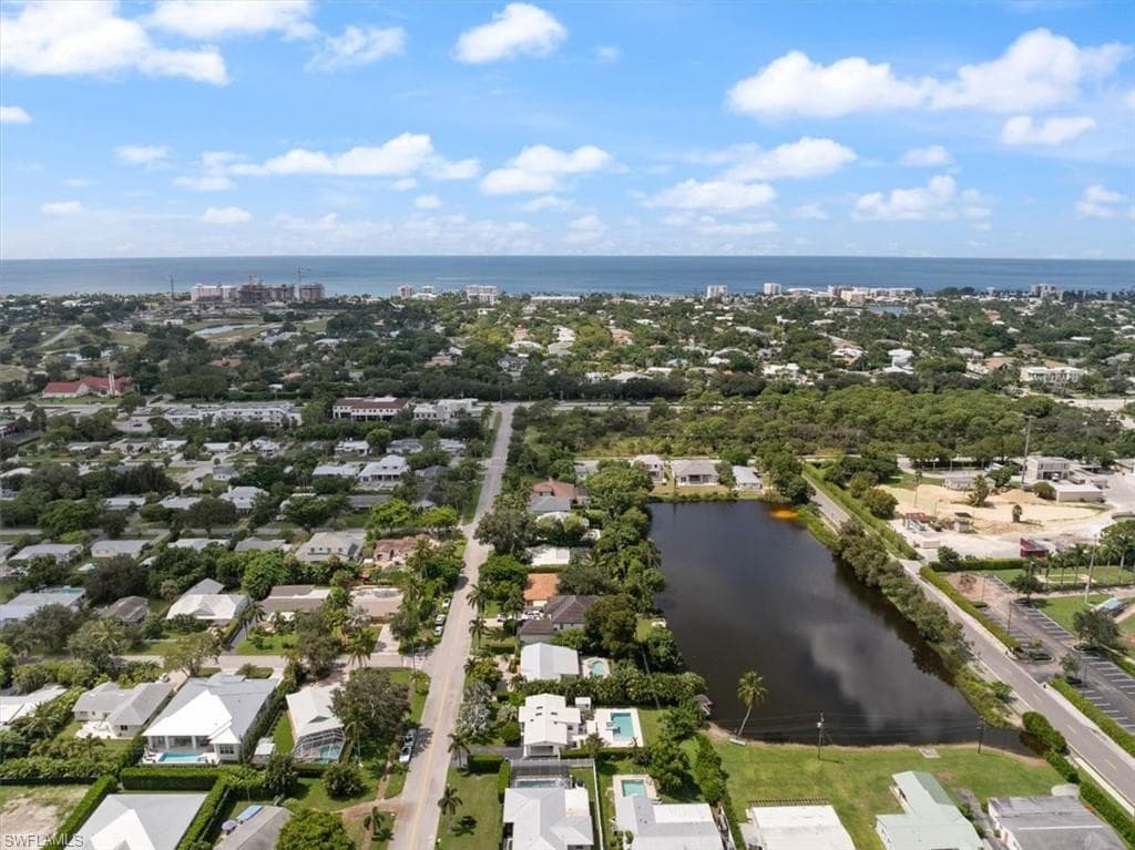 1171 14th Ave N, Naples, FL 34102-34