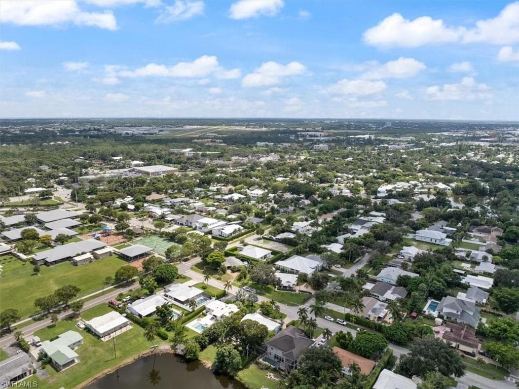 1171 14th Ave N, Naples, FL 34102-36