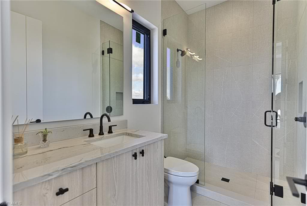 26415 Bay Rd, Bonita Springs, FL 34134-28