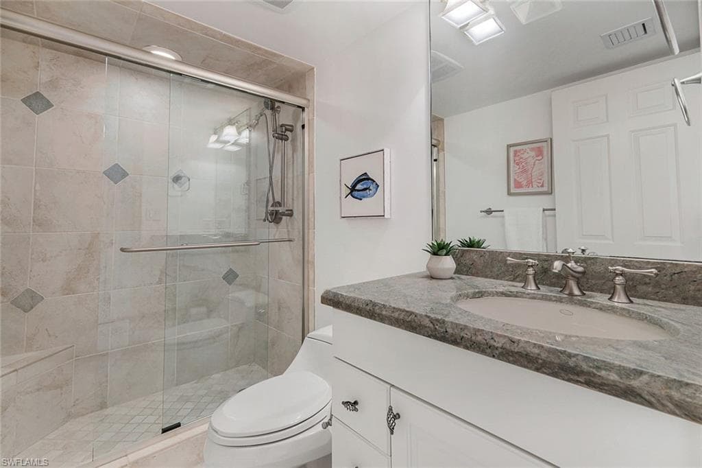 4451 Gulf Shore Blvd N 1605, Naples, FL 34103-27