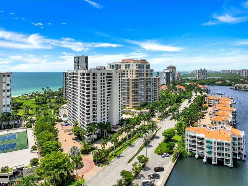 4451 Gulf Shore Blvd N 1605, Naples, FL 34103-45
