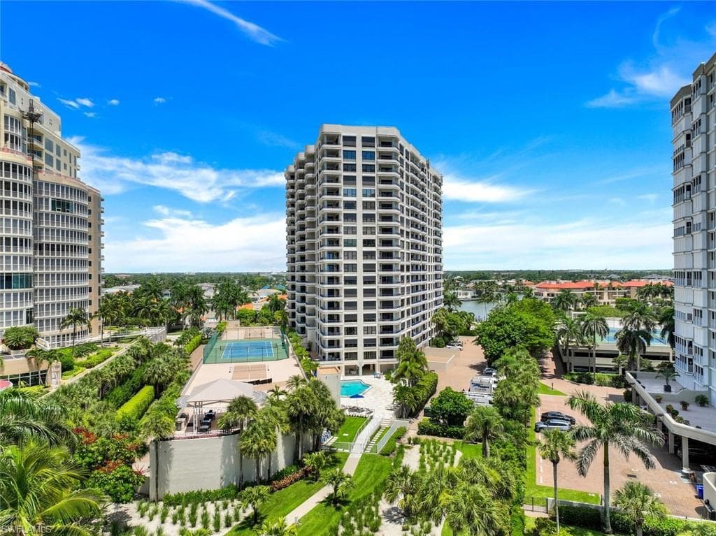 4451 Gulf Shore Blvd N 1605, Naples, FL 34103-47