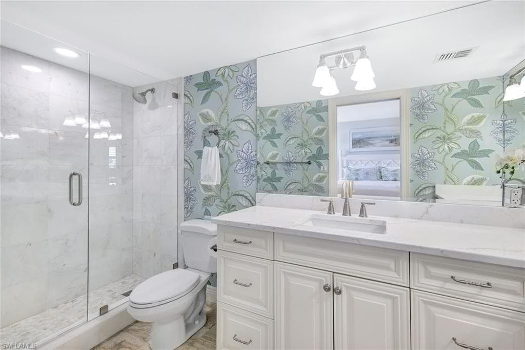 1919 Gulf Shore Blvd N 603, Naples, FL 34102-11