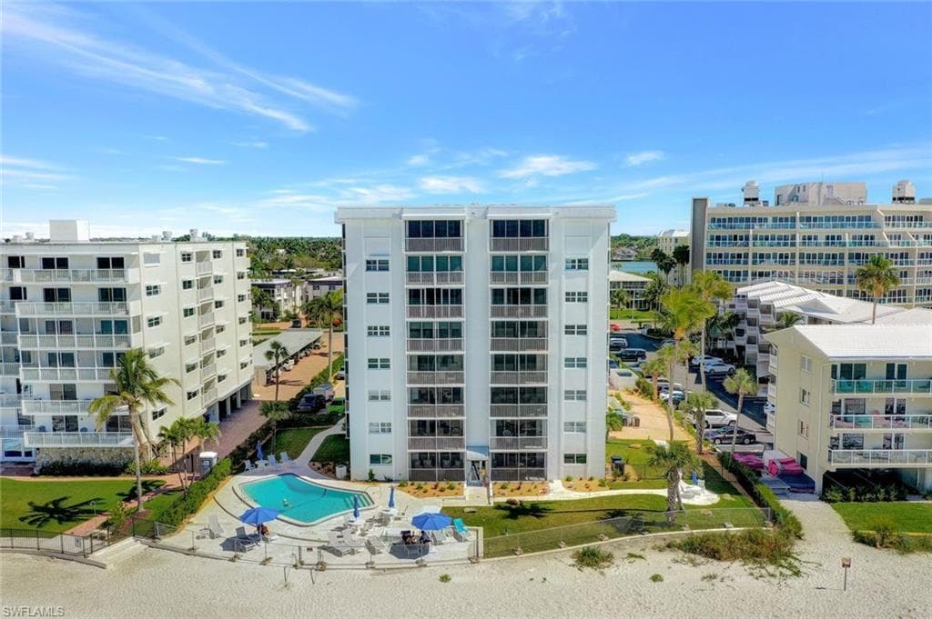1919 Gulf Shore Blvd N 603, Naples, FL 34102-16