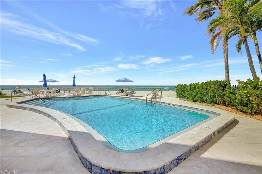 1919 Gulf Shore Blvd N 603, Naples, FL 34102-3