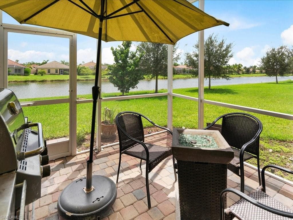 14488 Grapevine Dr, Naples, FL 34114-20