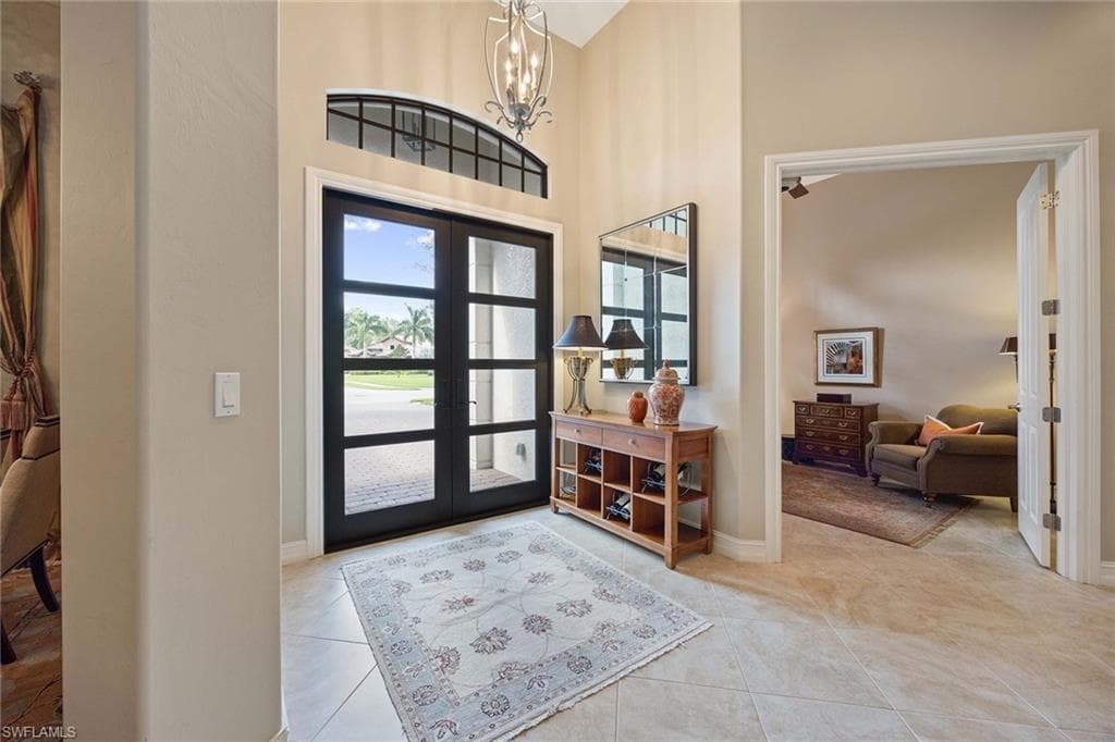 7721 Classics Dr, Naples, FL 34113-8