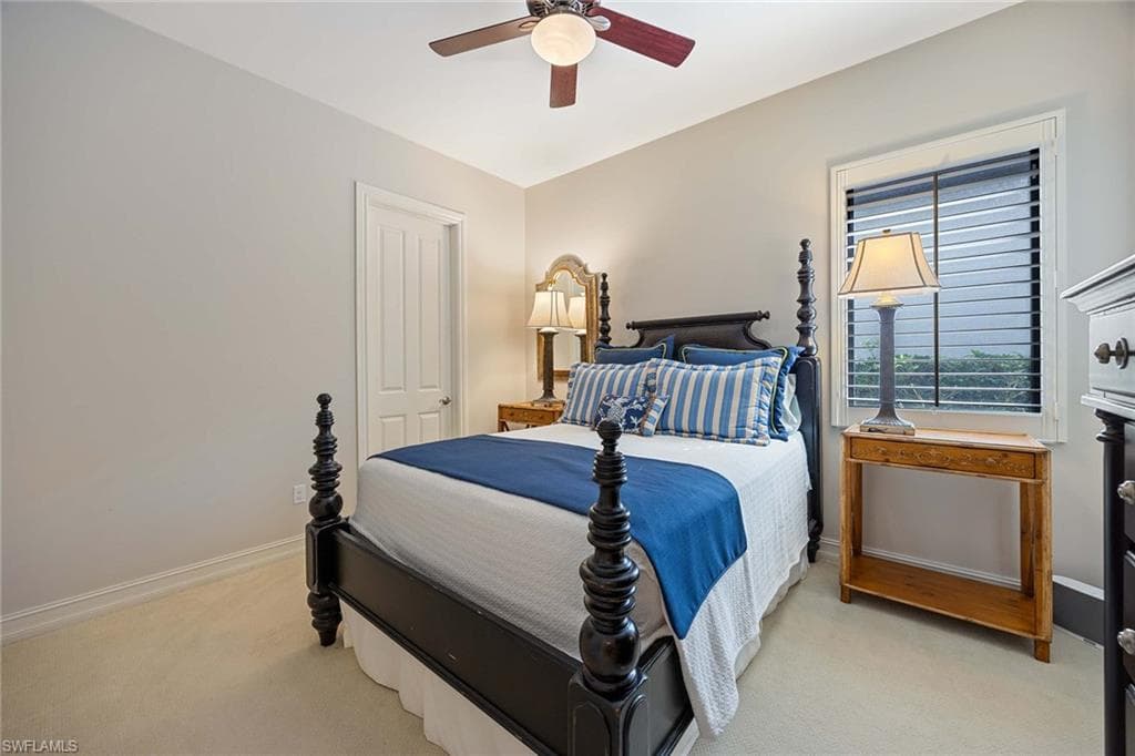 7721 Classics Dr, Naples, FL 34113-31