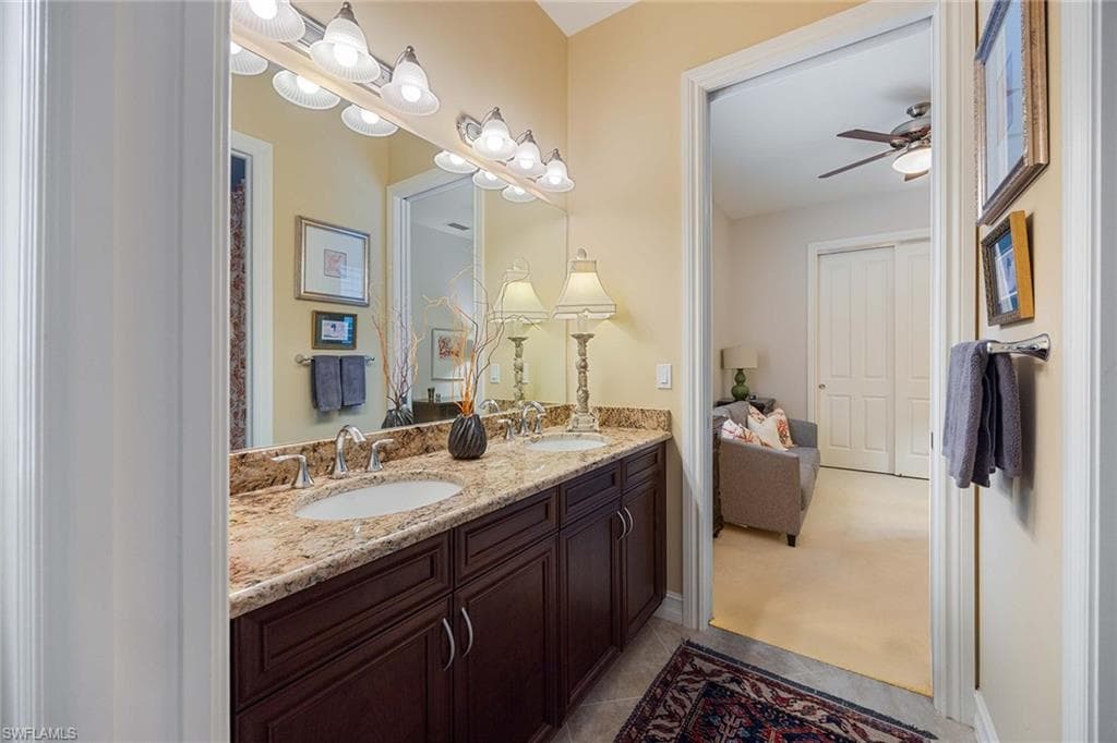 7721 Classics Dr, Naples, FL 34113-32