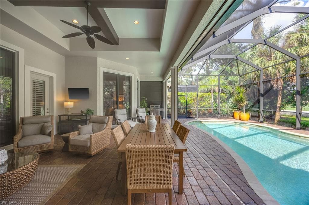 7721 Classics Dr, Naples, FL 34113-45